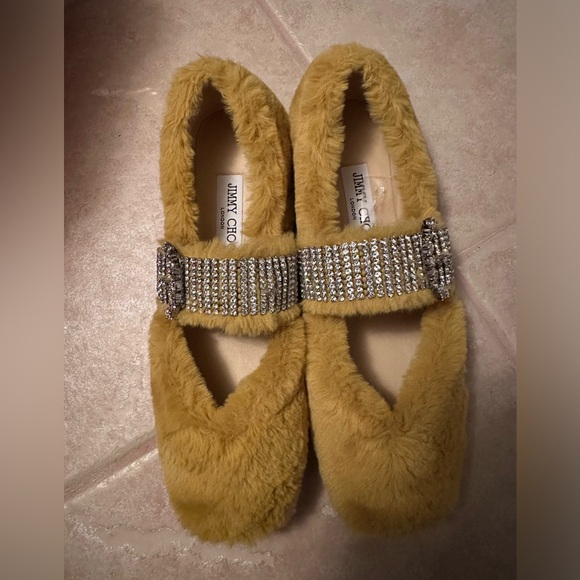 *Last one* JIMMY CHOO Krista Faux Fur Pumps (NEW) - Picture 12 of 13